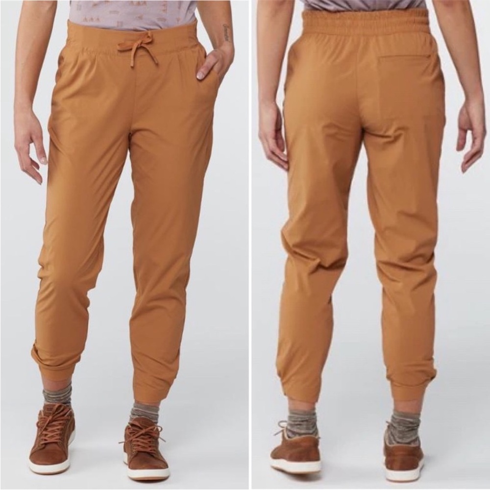 REI Women's Track Joggers in Camel Brown